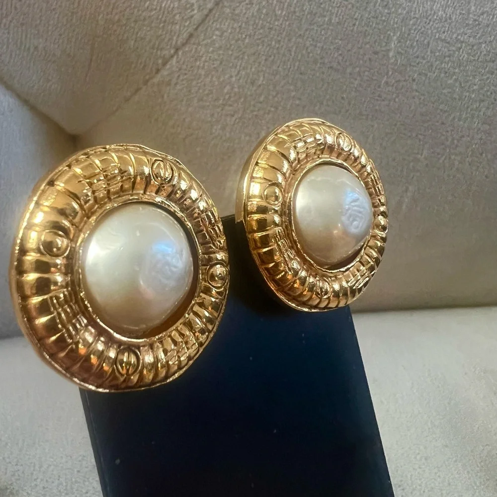 Chanel Pearl 24k gold plated earrings
